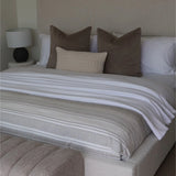 Faye Bed