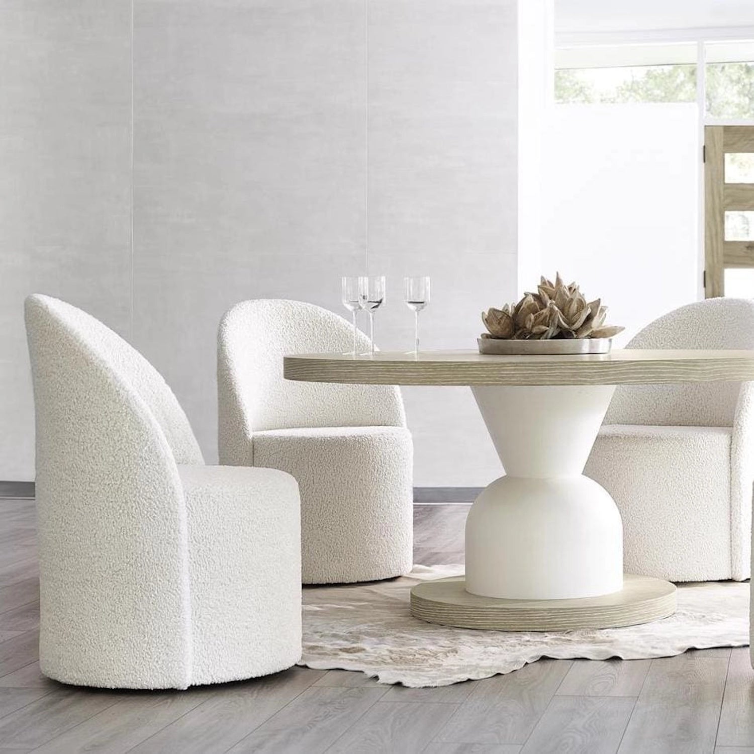 Bernhardt Solaria Round Dining Table