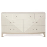 Axiom Dresser