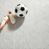 Diamond Platinum/White Machine Washable Rug