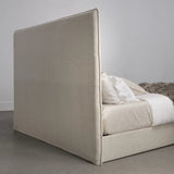 Victoria Bed