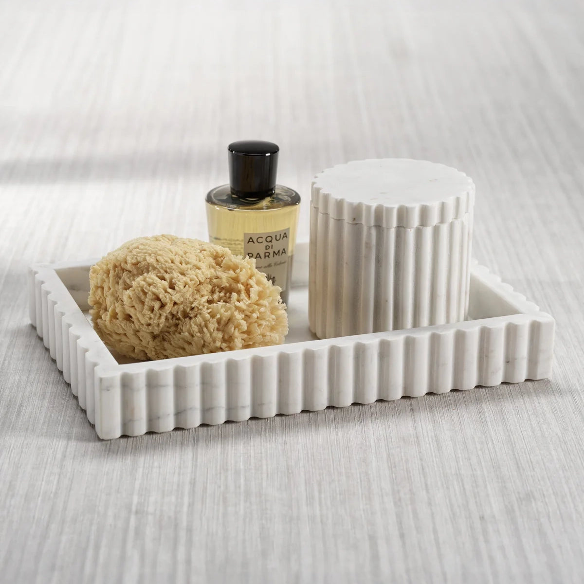 Camogli Scalloped Marble Tray | White